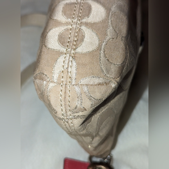 Coach Metallic Signature Swingpack Messenger Handbag - Picture 5 of 13